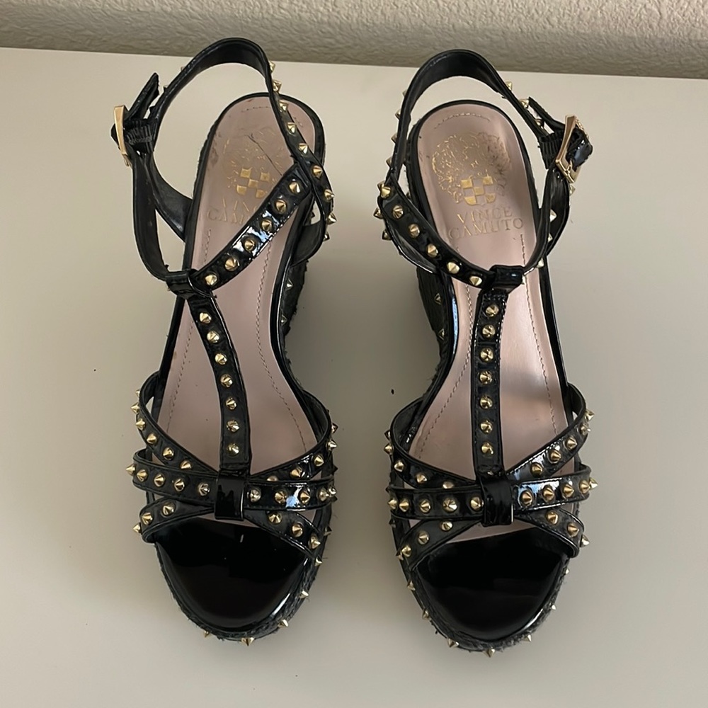 Vince Camuto stuffed wedges